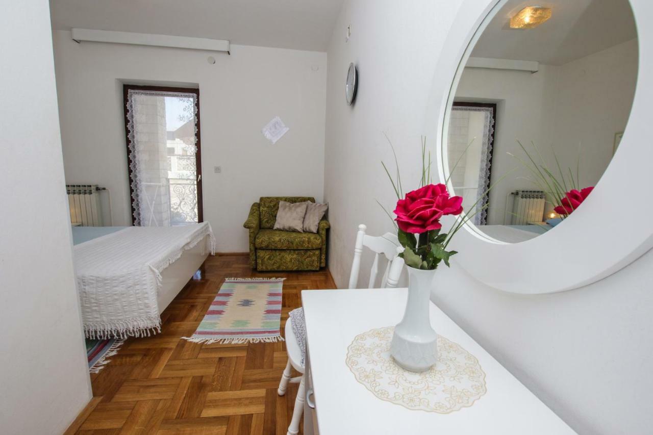 Apartmani Janja Poreč Exterior foto
