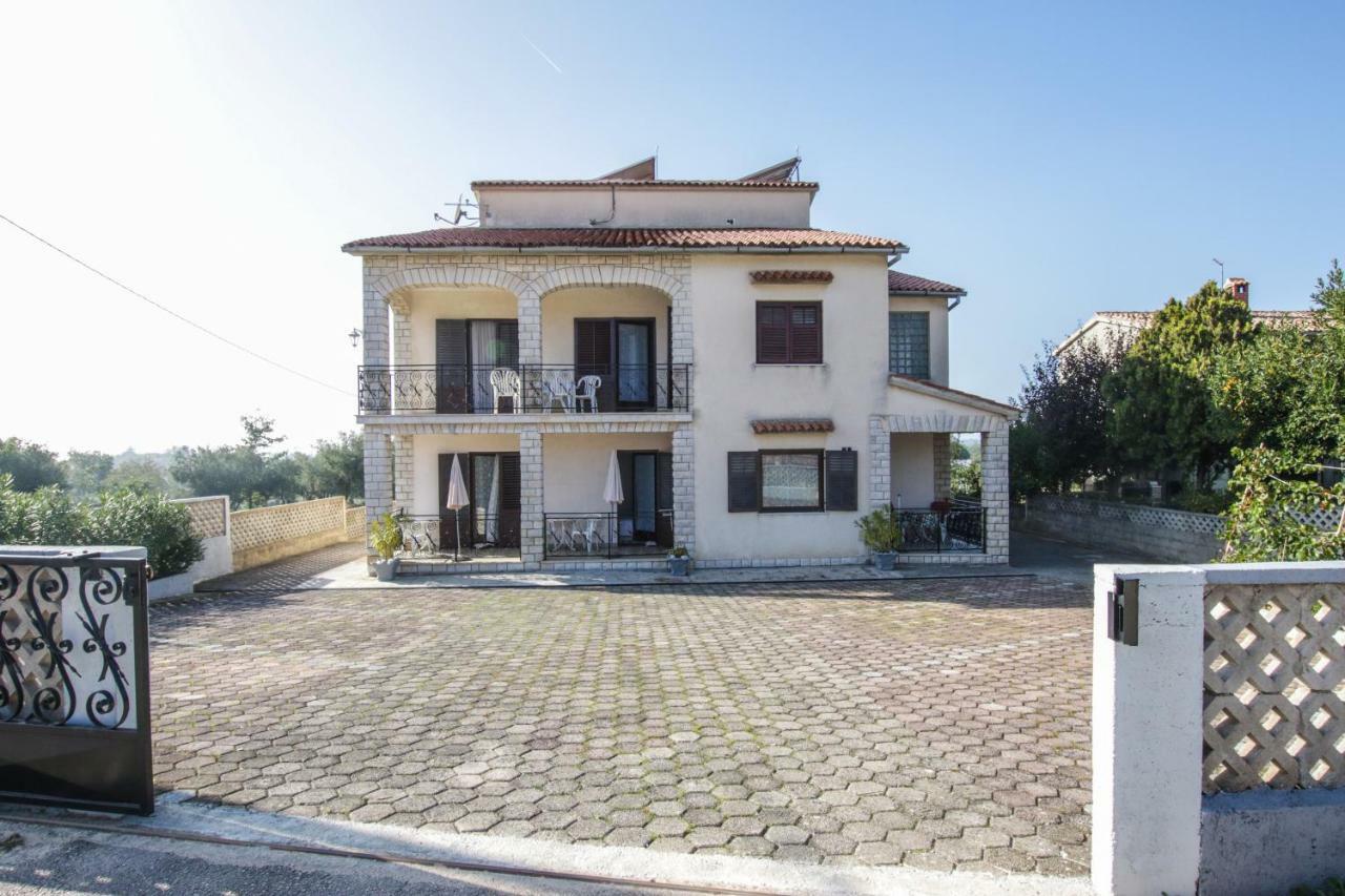 Apartmani Janja Poreč Exterior foto