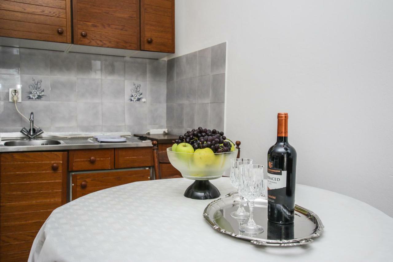 Apartmani Janja Poreč Exterior foto